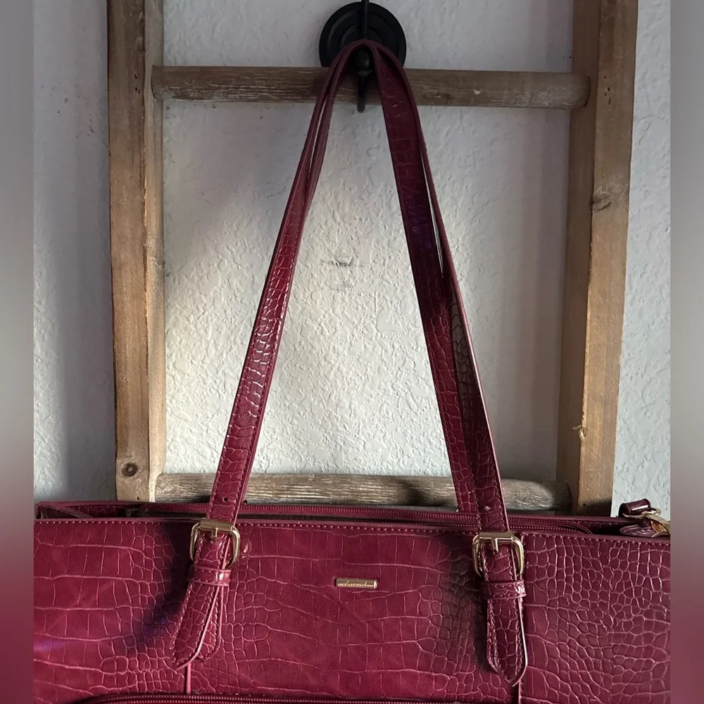 LOVEVOOK Burgundy Croc Laptop PU Bag